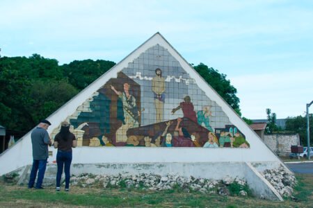 Secult realiza vistoria técnica para revitalização dos murais sacros da Romaria do Senhor do Bonfim